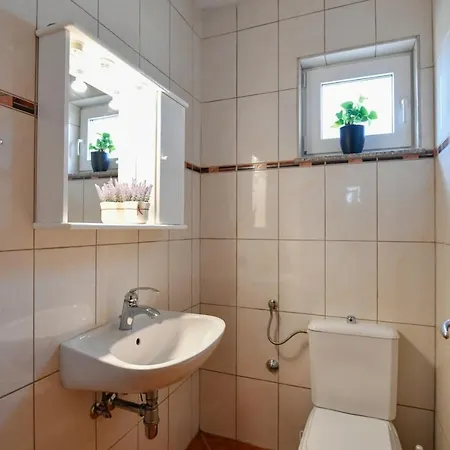 Hotel Lovro In Imotski, Private Pool 3*